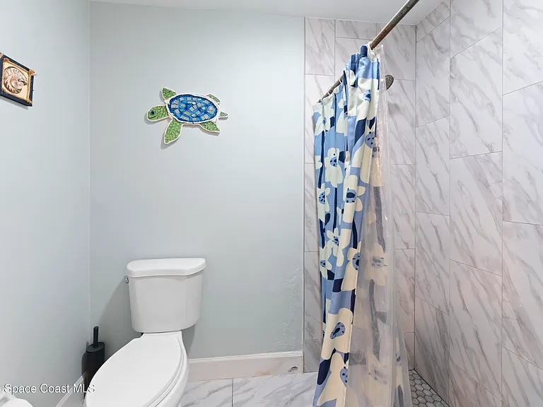 255 Ocean View Ln #A — Photo 21