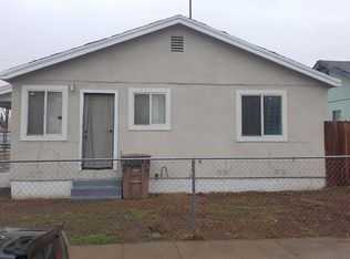 2208 Lake St APT A, Bakersfield, CA 93306