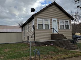 311 Holloway St, Henderson, WV 25106