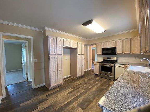 4th image of 3403 11th Ave
