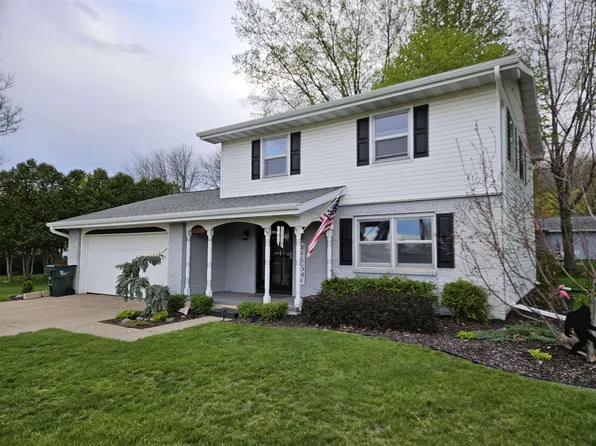 949 N Dewey Ave, Reedsburg, WI 53959