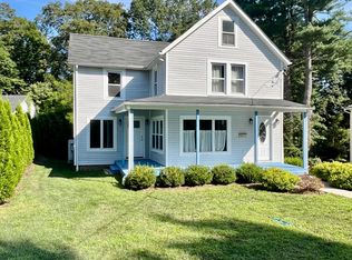 42 Robinson Ave, Bedford Hills, NY 10507