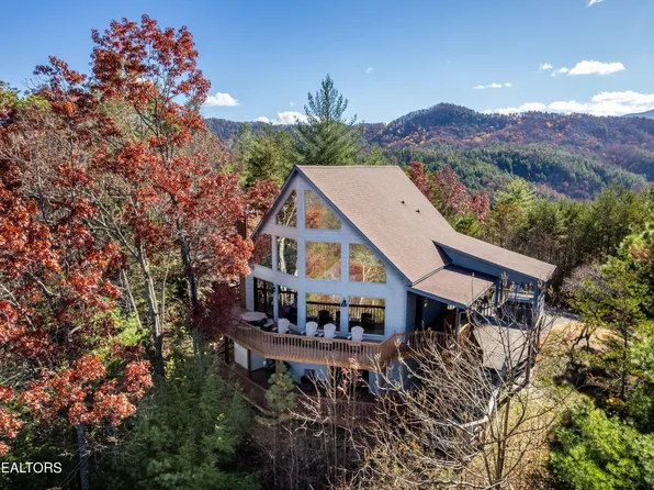 850 Stonegate Way, Townsend, TN 37882