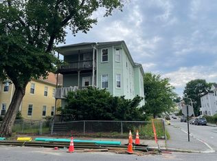 12 McKinley Rd #3, Worcester, MA 01605