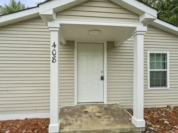 408 W McGlothlin St, Portland, TN 37148