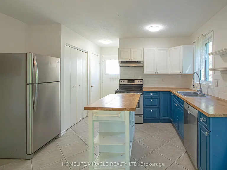 1100 Blanchard Rd — Photo 10