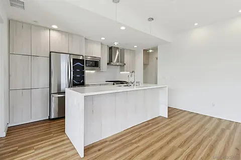 1166 Holly Ave #1 — Photo 7