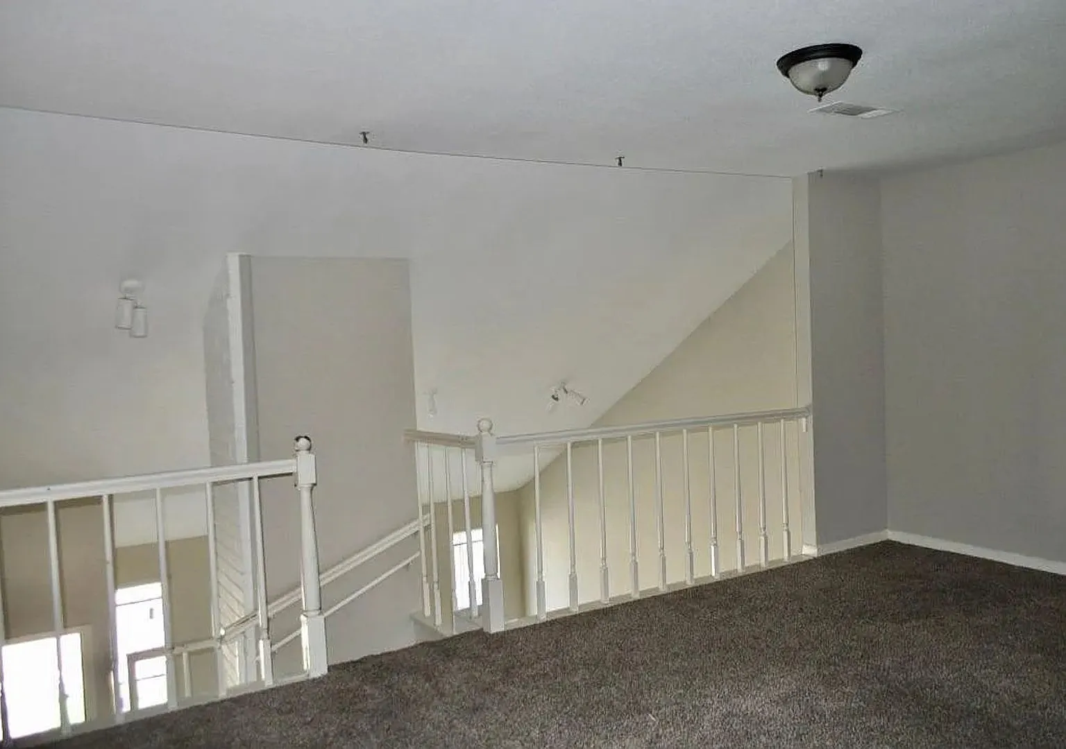 12402 Riva Ridge — Photo 4