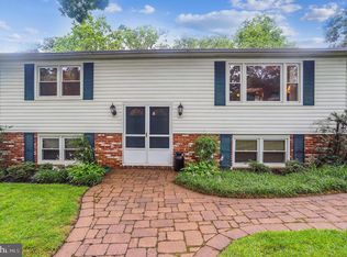 970 Round Top Dr, Annapolis, MD 21409