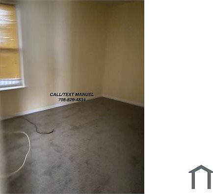 4th image of 7020 S Cregier Ave #202