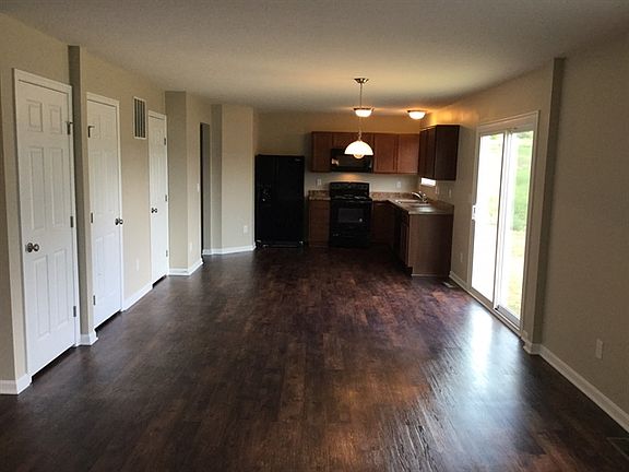 4th image of 516 Panzeretta Dr
