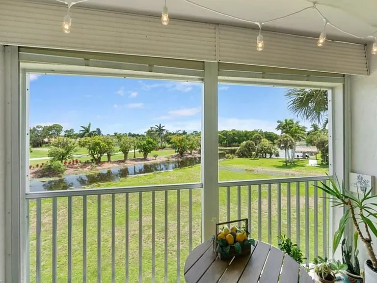 5635 Rattlesnake Hammock Rd #D-301 — Photo 11