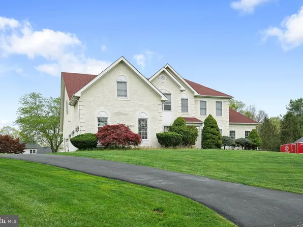 69 Worthington Park Rd, Newark, DE 19711