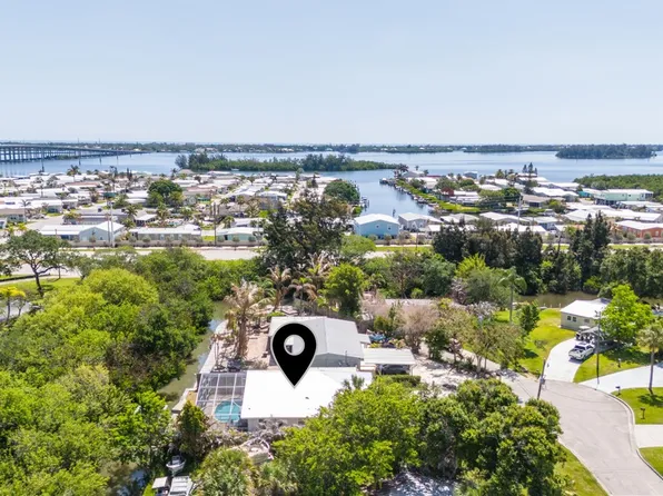 212 14th Pl, Vero Beach, FL 32960
