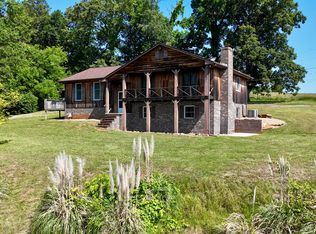 2097 Lindsey Rd, Dandridge, TN 37725