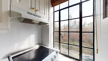 Rented by Bond New York