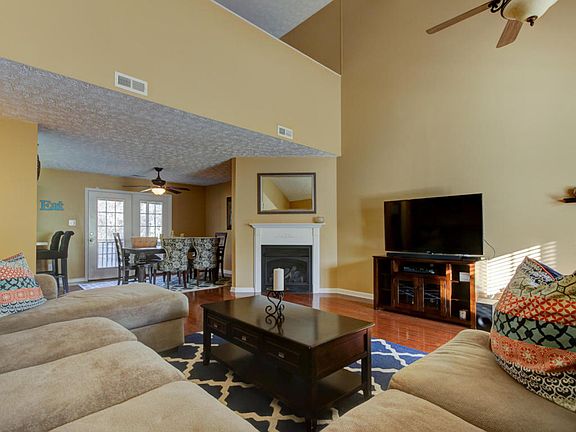 4th image of 411 Dogwood Glen Ln