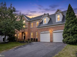 43478 Golden Meadow Cir, Ashburn, VA 20147