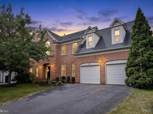43478 Golden Meadow Cir, Ashburn, VA 20147