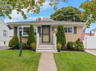 77 Ricketson St, New Bedford, MA 02744