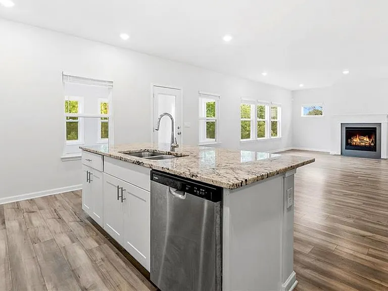 5021 Silver Canoe Way — Photo 20