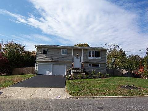 1st image of 40 Erie St