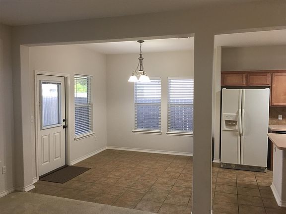 4th image of 5821 Corsica Rd
