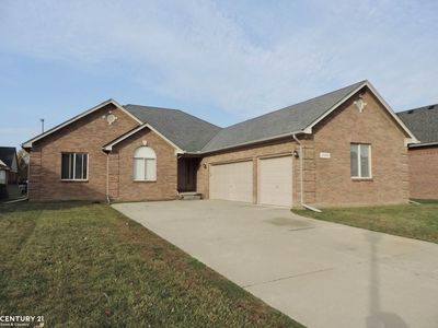 21395 Brooklyn Brg, Update, MI, 48044