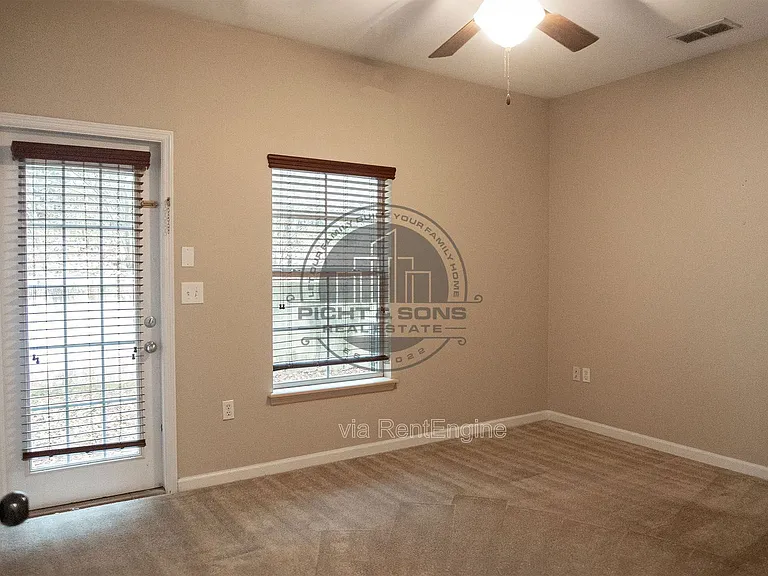2181 Del Carmel Way — Photo 7