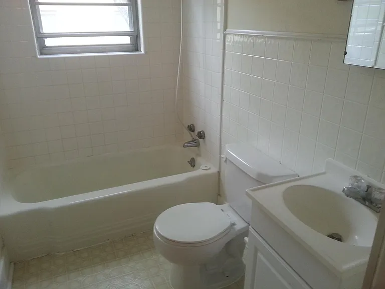 324 E Dunklin St #1 — Photo 8