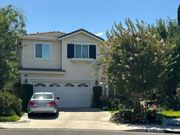 38972 Burton Creek Ln, Murrieta, CA 92563