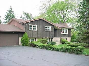 1st image of 40271 N Lake Shore Dr