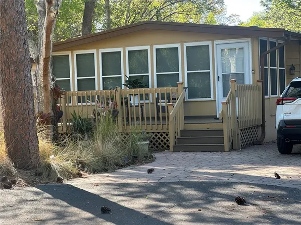 239 Peppertree Ct, Lake Mary, FL 32746