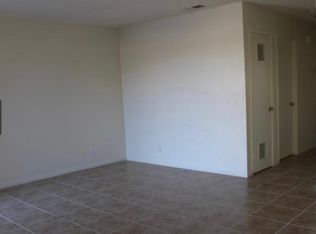 3466 Oak Creek Rd, Mojave, CA 93501