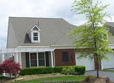 1st image of 44484 Oakmont Manor Sq
