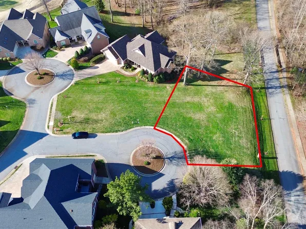 3771 Sarazen Ct NE, Conover, NC 28613