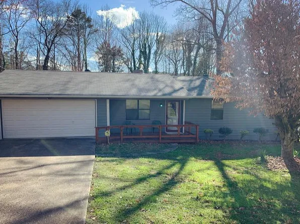 275 Sue Cir NW, Cleveland, TN 37336