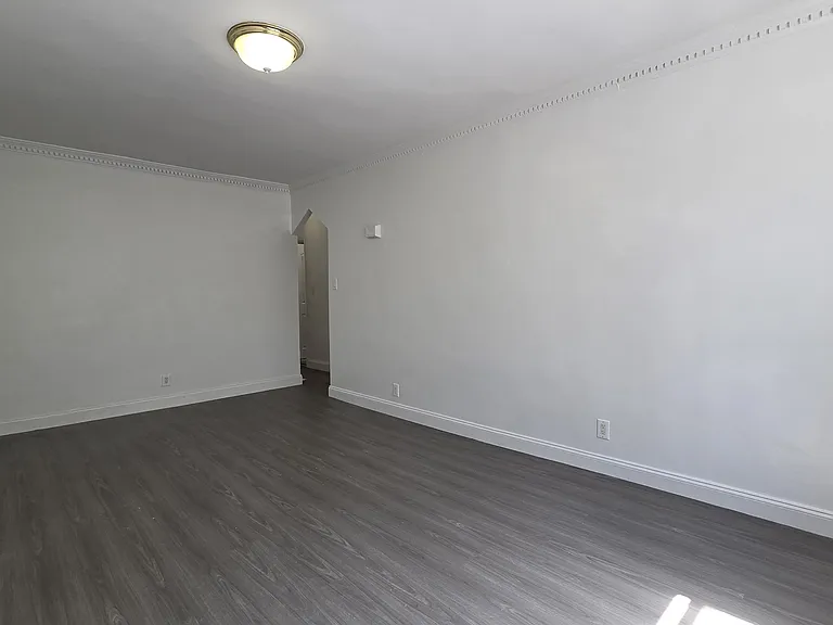 7234 Yellowstone Blvd #2 — Photo 3