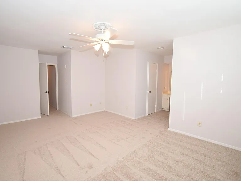 14239 Misty Meadow Ln — Photo 15