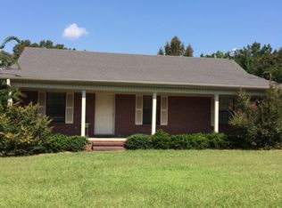 977 Baker Rd, Batesville, MS 38606