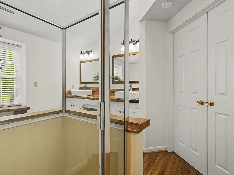 106 Dilworth Ct — Photo 38