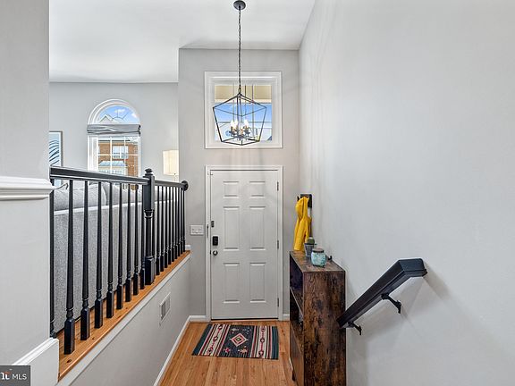 4th image of 2968 Kildare Ln