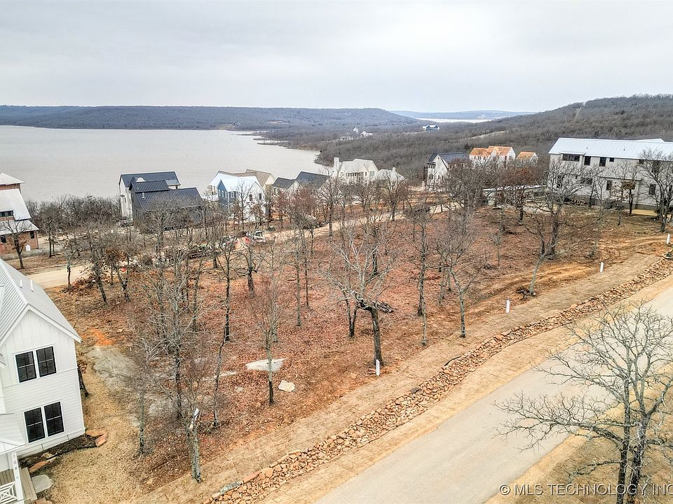 2nd image of 110 Ridgeline Rd