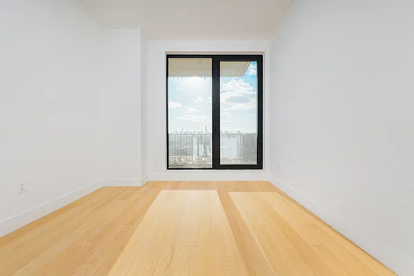 Rented by Nooklyn NYC LLC | media 124