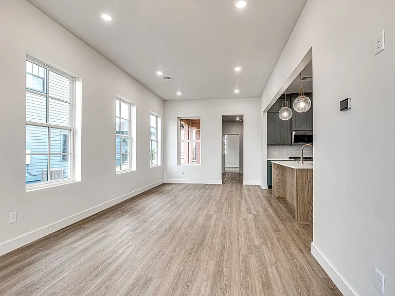 29595 E Ridge Rd #B — Photo 10