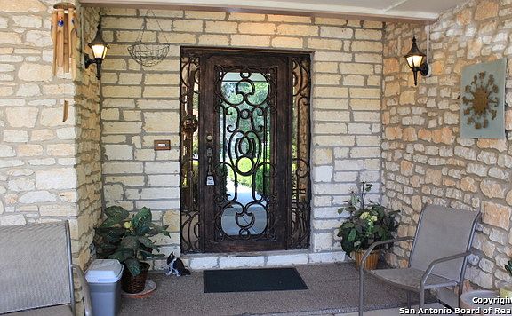 4th image of 5531 Greenside Dr