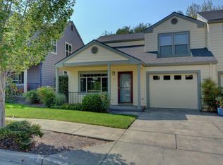 85 Brooks Ln, Ashland, OR 97520