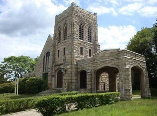 32 Lowell St, Reading, MA 01867