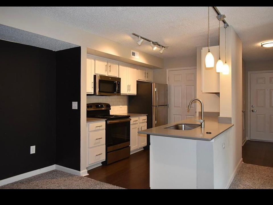 1st image of 3514 Sunchase Ln APT 817