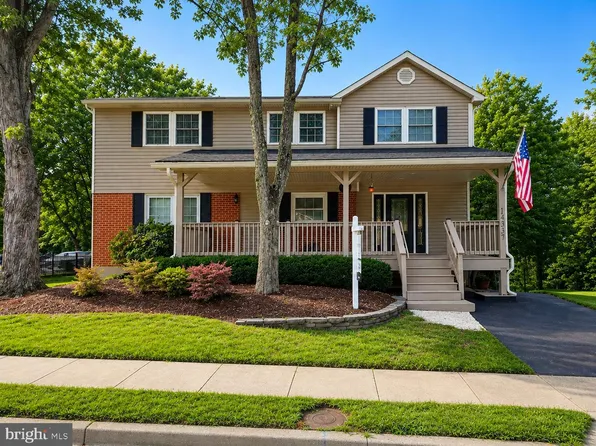 14337 Belleville Ave, Woodbridge, VA 22193